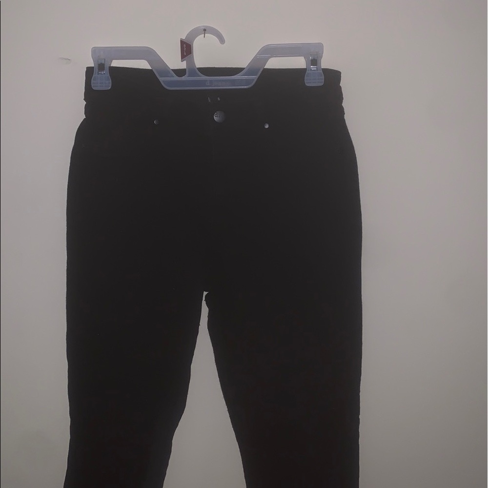 D. Jeans - Black Jeans